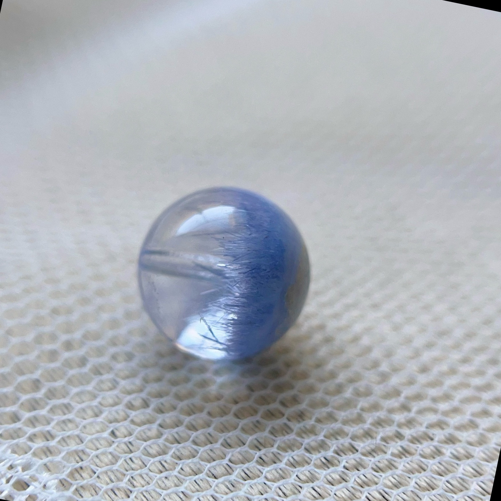 天然無処理　デュモルチェライト 丸玉　No333