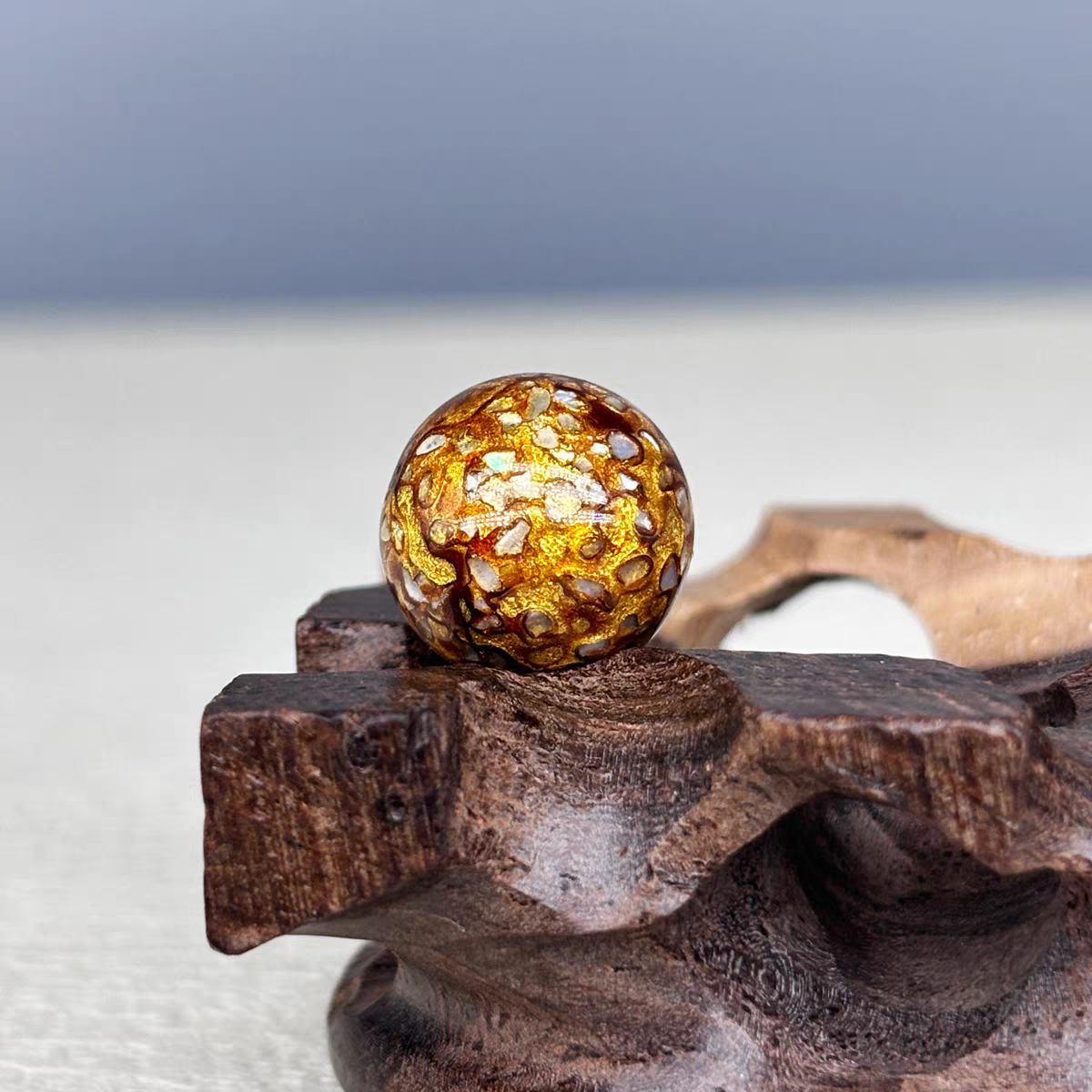 ハンドメイド ブレスレット バングル 漆器 漆塗り リストバンド 古代の技術 紫檀 螺鈿 オパール 誕生日 周年記念日