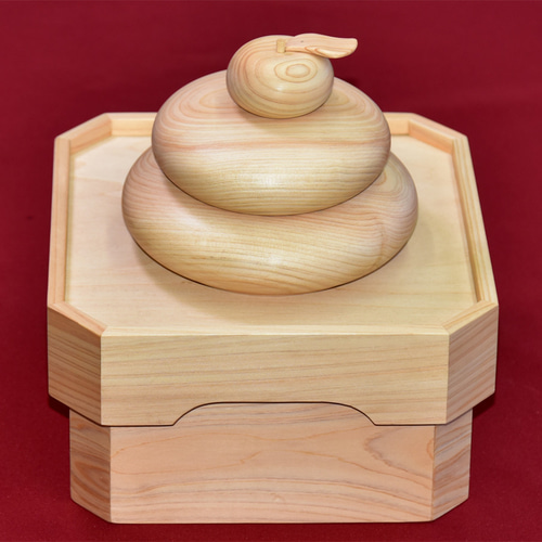 国産ヒノキ木製鏡餅① 木製・鏡餅・ヒノキ・木箱入・熊本県産材ひのき・正月飾り(品番001