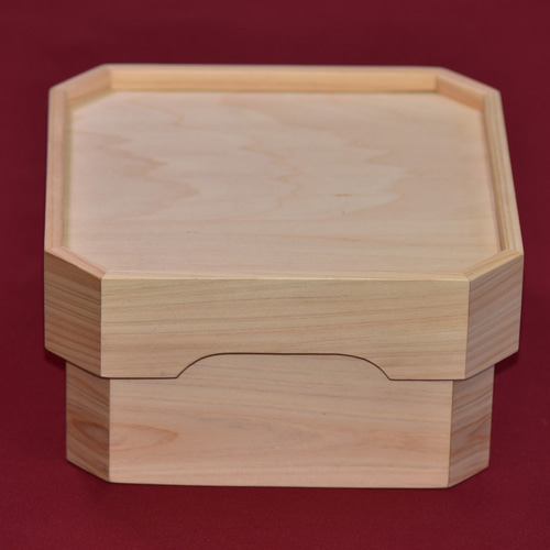 国産ヒノキ木製鏡餅① ヒノキの木製 鏡餅 - Kanaete(カナエテ