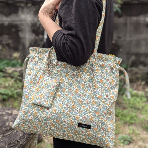 値下げ】【1点限り】小花柄が大人可愛い巾着トートバッグ（ミニポーチ