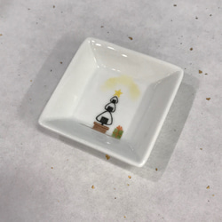 おむすびのクリスマス　豆皿(白) 3枚目の画像
