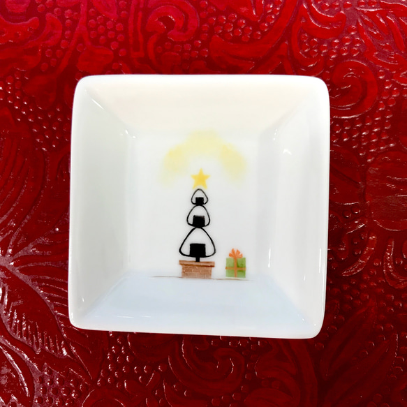 おむすびのクリスマス　豆皿(白) 1枚目の画像