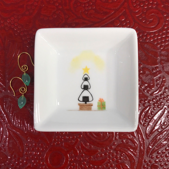 おむすびのクリスマス　豆皿(白) 4枚目の画像