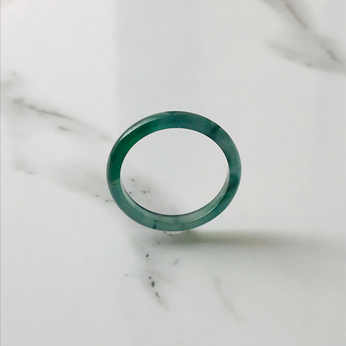 R340-009］ 翡翠くりぬきリング天然石グアテマラ産15号指輪