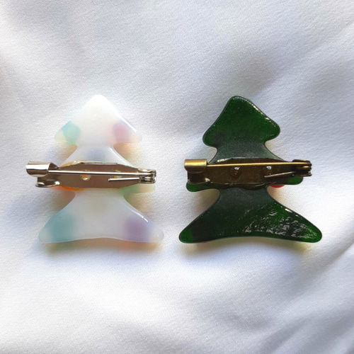 クリスマスツリー ガラスブローチ ブローチ Ruriart Gift部 るりあーと