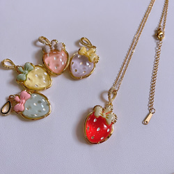 BABY いちごネックレス うさぎといちごネックレス | Rie（リー）