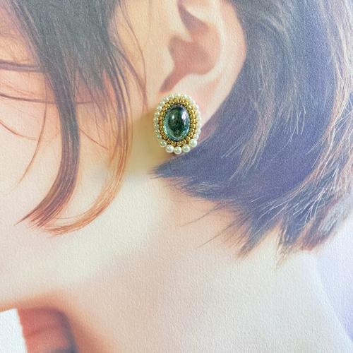 チェコ/ガラスカボション」【clearBlue】チェコガラスとビーズ刺繍