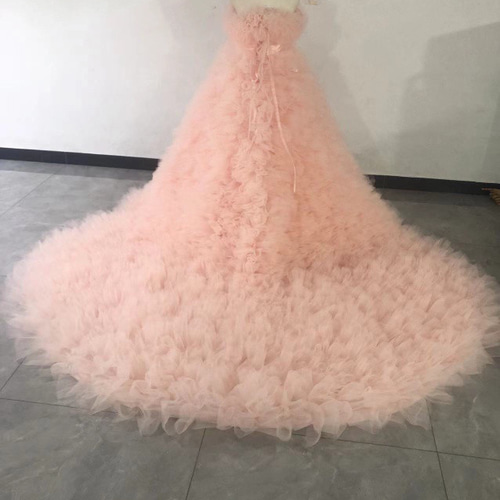 高品質！もこもこウエディングドレス 薄ピンクカラードレス 韓国風