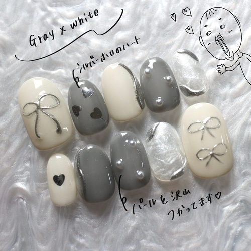 再販】ネイルチップ #88 グレー ホワイト 冬 ハート リボン