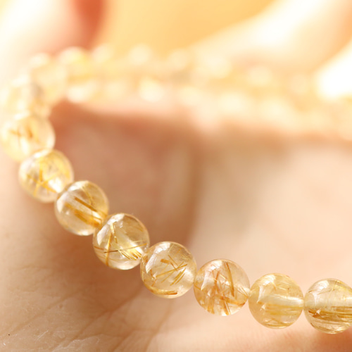 ☆プレミアムブレス☆美しい輝き☆ゴールドルチルクォーツ：6ミリ