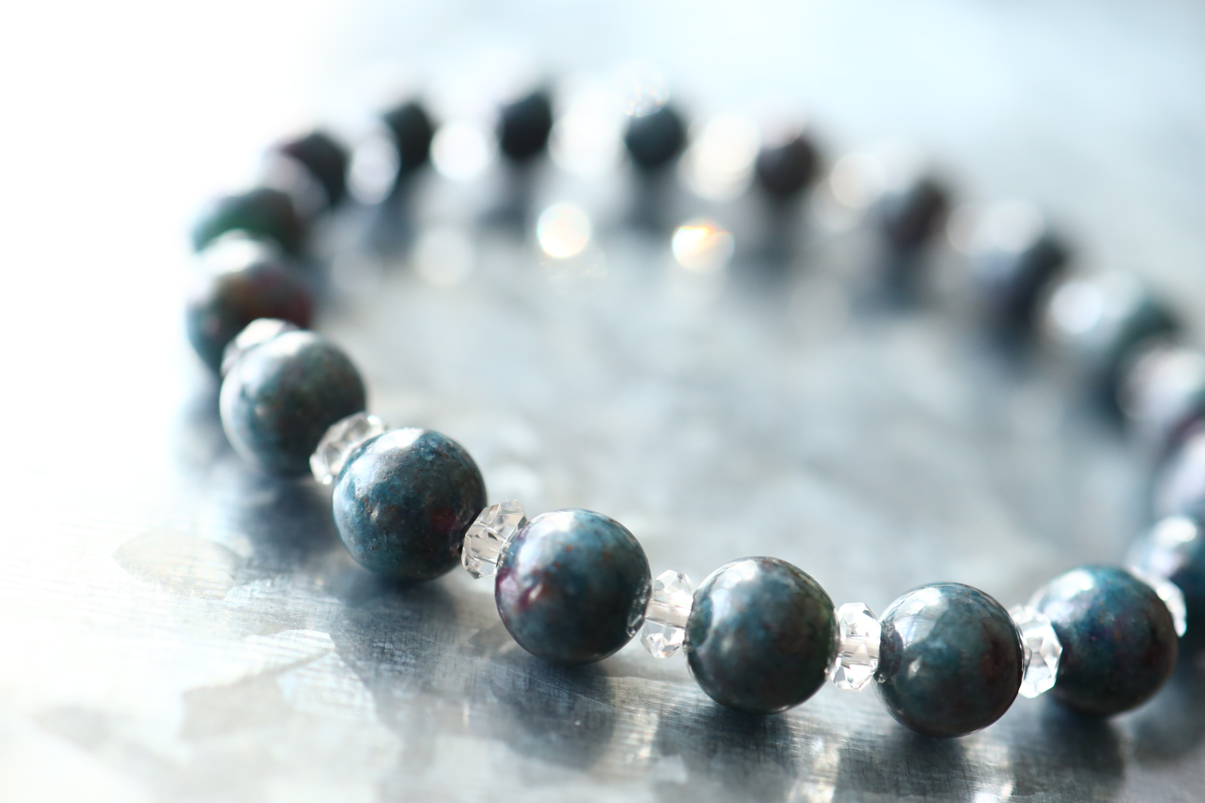 …☆スーパープレミアムブレス☆…☆ルビーサファイアインカイヤナイト：8ミリ＆水晶☆…☆天然石ブレスレット☆…