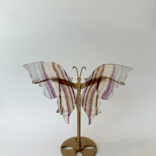 ぽむさま専用　キャンディーカラー　フローライト天然石置物　台座付き キャンディーフローライト バタフライ 台座付き その他インテリア雑貨