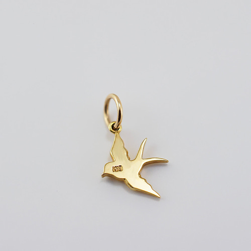 k18ゴールド ネックレスペンダントトップ ツバメチャーム つばめ18金