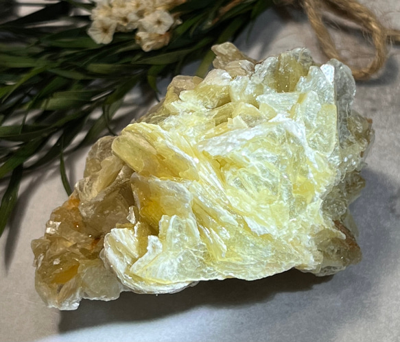 天然石　ゴールドマイカ　原石　No.762 天然石 ゴールドマイカ 原石 No.762 茶金石 (ゴールドストーン) 346g