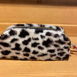 ロラライハリス 刺繍 バケツバッグ バケツバッグ minylog 通販