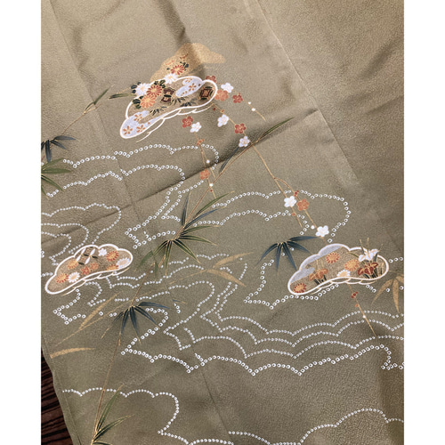 訪問着の着物からのワンピース(紐付き)(新作同様) 着物 訪問着の着物からのワンピース(紐付き)(新作同様) 着物