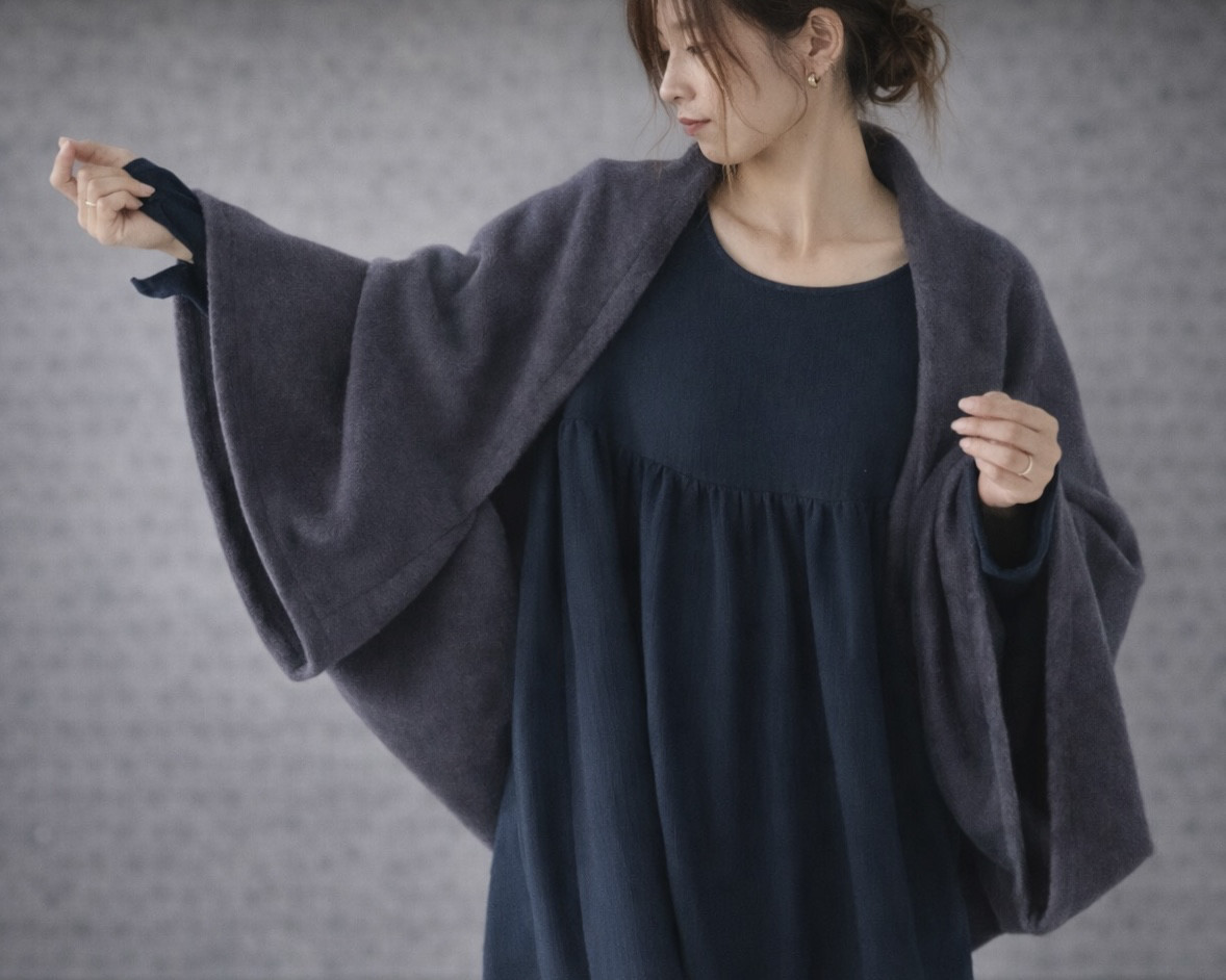 秋冬3way大人の高級メルトンフリースストール／ストールにもアウターにもブランケットにも使い方色々／ネイビー