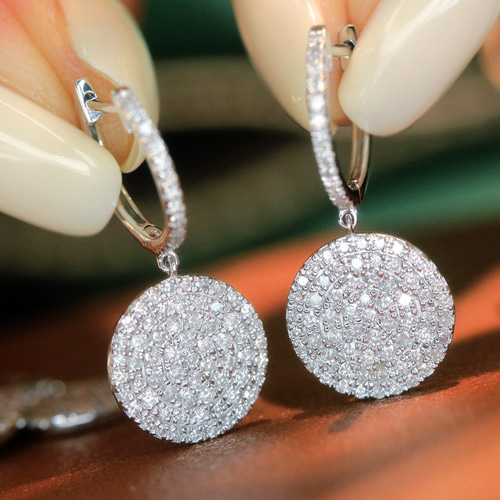 1ct K18WG ダイヤモンドピアス