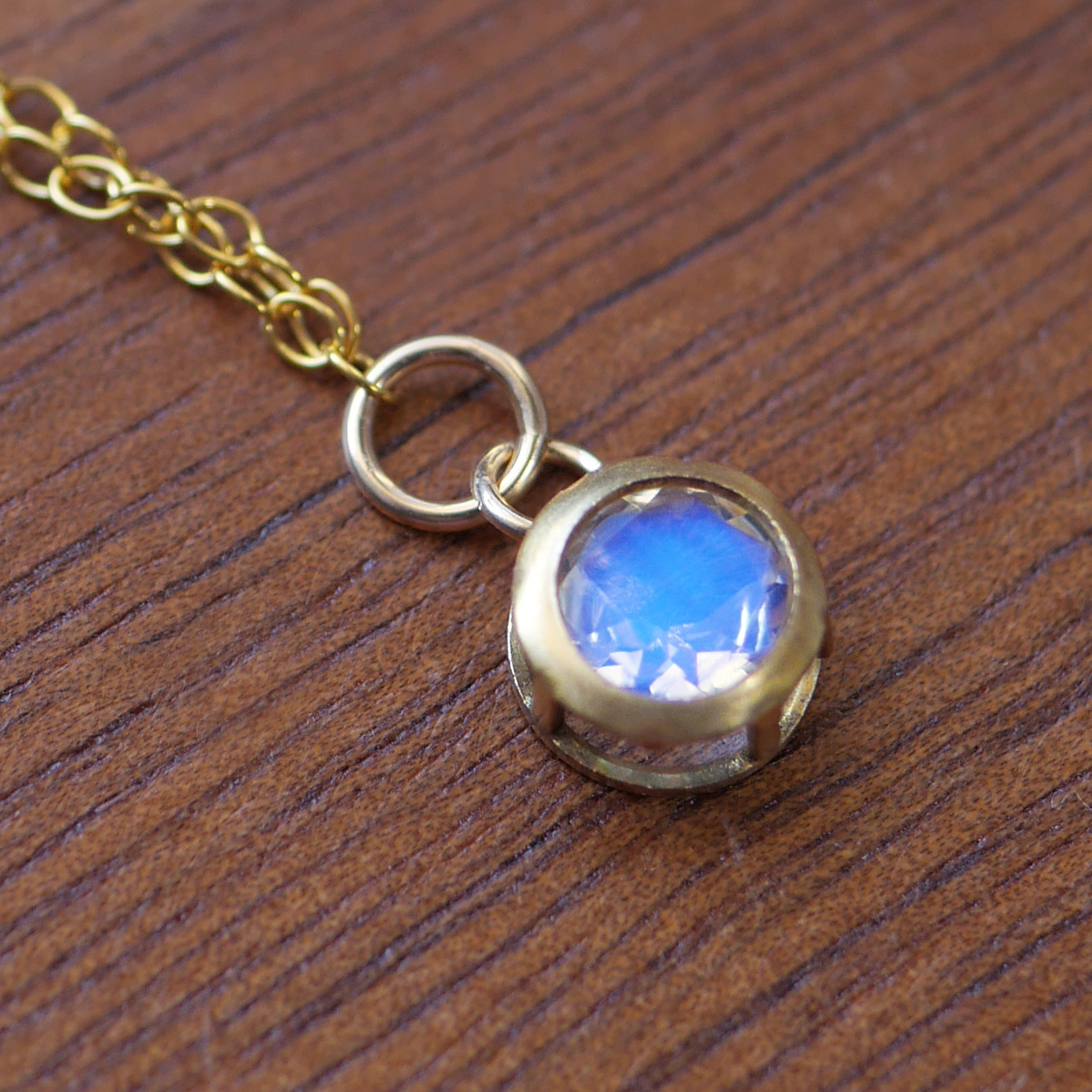 【2月特価】14KGF☆ネックレス☆ロイヤル ブルームーンストーン（チェーン付）