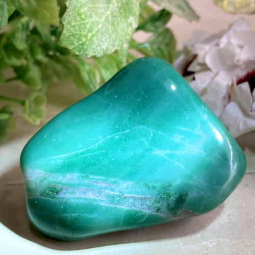 五徳の石✨ ニュージェイド タンブル 中国翡翠 原石 握り石 天然石