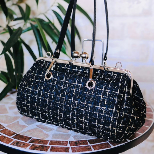 キュン♡ サーチ済み ブラックボルト 220パック 25cm口金☆ブラック地ゴールドラメ入りツイード生地☆2wayがま口