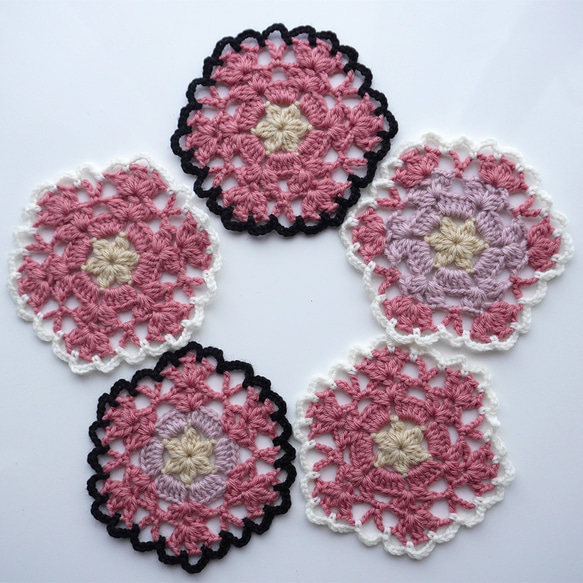 即納】手編み ピンクブーケのコースター 5枚セット その他キッチン小物