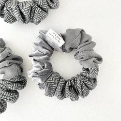 重ねて付けても単体でも♪ 大人かわいい 細シュシュセット ネイビー