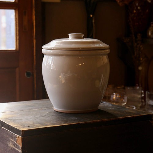 軽く扱いやすい甕（かめ） お味噌（5キロ）の仕込みに 【三重県四日市