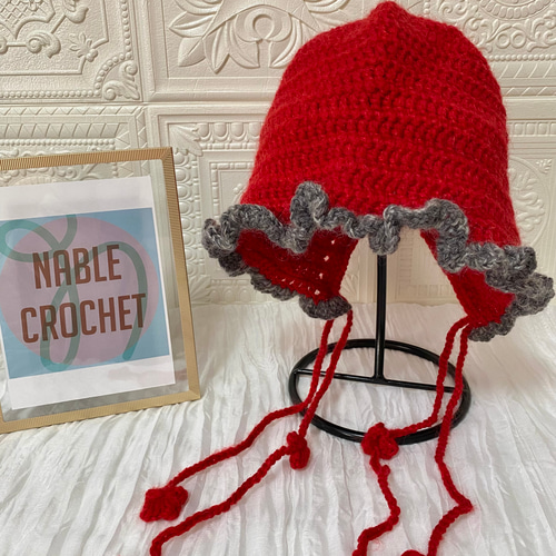 フリルボンネットハット〈red〉 ニット帽・ビーニー NABLE CROCHET