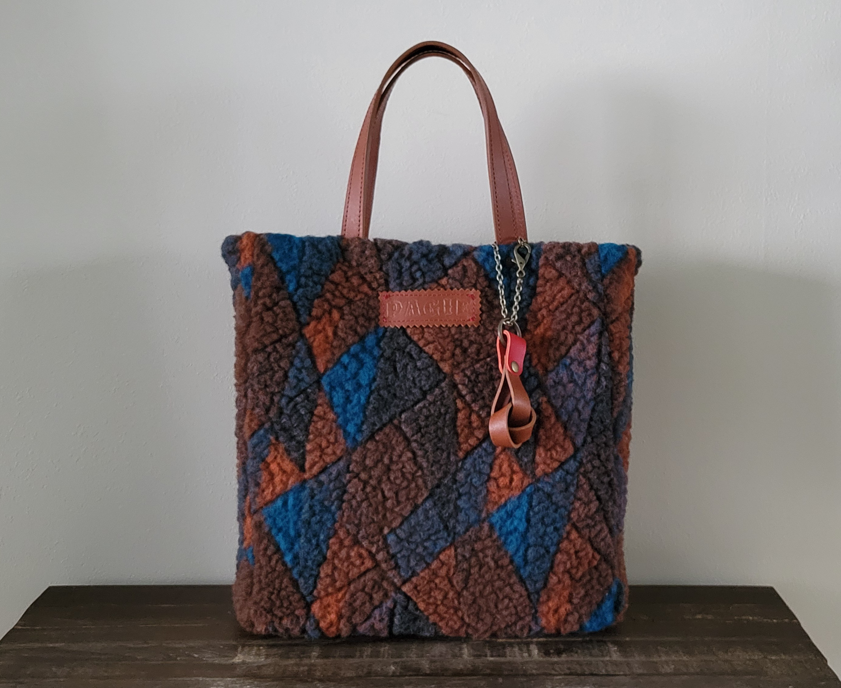 ★SALE★ジャガード織りのボアニット　トートバッグ