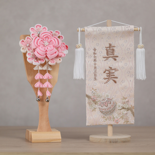 ♡チリメン羽子板飾りセット♡お洒落可愛いおメメパッチリウサギさん♡ 京都夢み屋【TOKOTOKO うさぎ雛と羽子板飾り】 コンパクトでおしゃれな