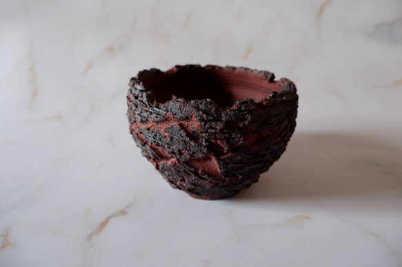 4号赤マグマ荒裂紋鉢681　塊根植物　多肉植物　盆栽　植木鉢　作家鉢　沖縄 1枚目の画像