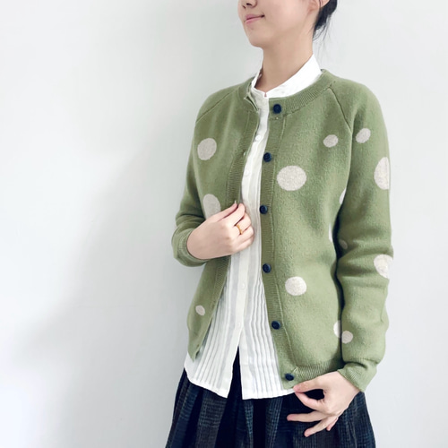 未使用に近い美品　Needles ダークグリーン ドット柄 カーディガン M 楽天市場】needles 中古（カーディガン｜トップス）：メンズ