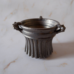 3.5号燻し金彩三方耳付き鉢686　塊根植物　多肉植物　盆栽　植木鉢　作家鉢　沖縄 1枚目の画像