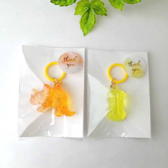 【車のアンブレラマーカー】　アンブレラマーカー　男の子　こども　子供　車チャーム　車　キーホルダー　ミニチュア 20枚目の画像