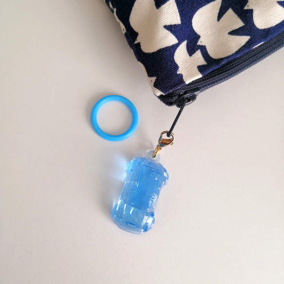 【車のアンブレラマーカー】　アンブレラマーカー　男の子　こども　子供　車チャーム　車　キーホルダー　ミニチュア 17枚目の画像