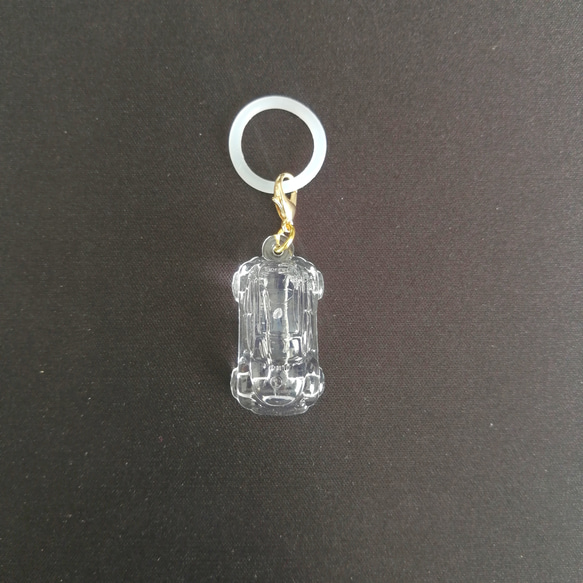 【車のアンブレラマーカー】　アンブレラマーカー　男の子　こども　子供　車チャーム　車　キーホルダー　ミニチュア 4枚目の画像