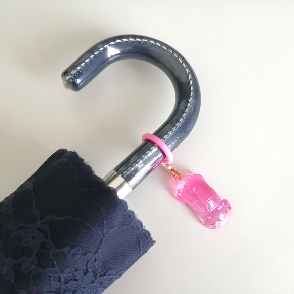 【車のアンブレラマーカー】　アンブレラマーカー　男の子　こども　子供　車チャーム　車　キーホルダー　ミニチュア 11枚目の画像