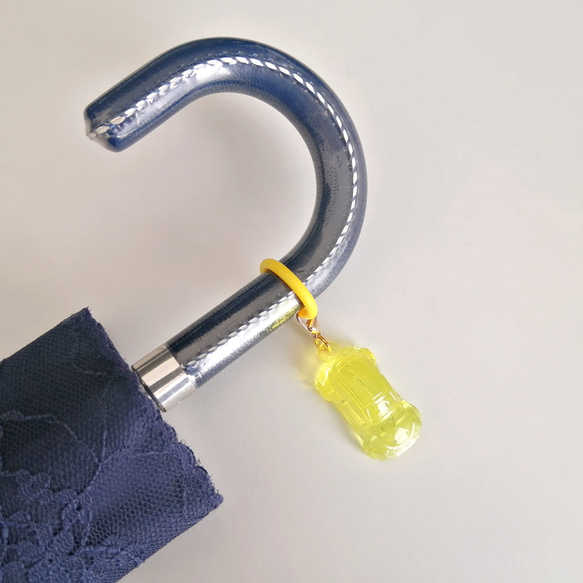 【車のアンブレラマーカー】　アンブレラマーカー　男の子　こども　子供　車チャーム　車　キーホルダー　ミニチュア 13枚目の画像