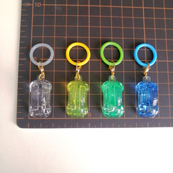 【車のアンブレラマーカー】　アンブレラマーカー　男の子　こども　子供　車チャーム　車　キーホルダー　ミニチュア 19枚目の画像