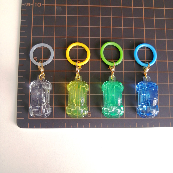 【車のアンブレラマーカー】　アンブレラマーカー　男の子　こども　子供　車チャーム　車　キーホルダー　ミニチュア 19枚目の画像