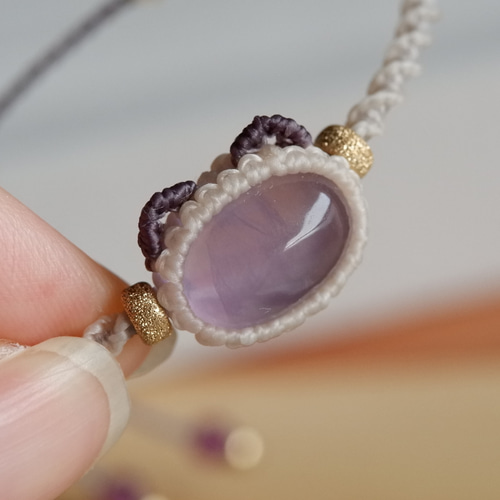 パープルフローライトの石猫ちゃんブレスレット ライラックポイント