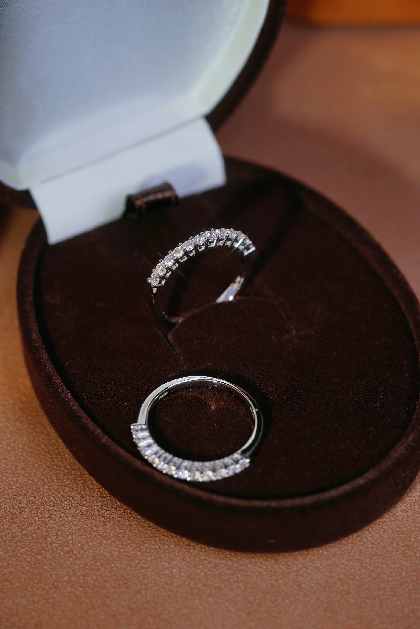 天然ダイヤモンドハーフエタニティリングk18