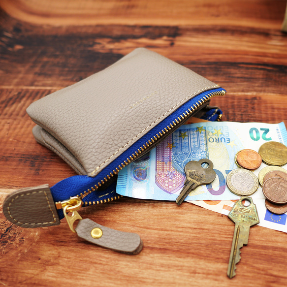 ｷｭｲｰﾙﾃﾞｿﾝ これ1つで身軽になる軽くて小さいお財布ポーチ　コンパクトで大容量なポーチ財布　《トープ》228 2枚目の画像