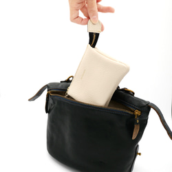 ｷｭｲｰﾙﾃﾞｿﾝ これ1つで身軽になる軽くて小さいお財布ポーチ　コンパクトで大容量なポーチ財布　《トープ》228 9枚目の画像