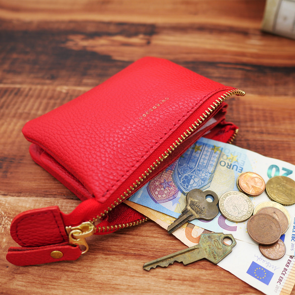 ｷｭｲｰﾙﾃﾞｿﾝ これ1つで身軽になる軽くて小さいお財布ポーチ　コンパクトで大容量なポーチ財布《レッド》228 1枚目の画像
