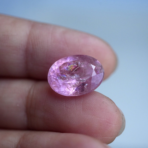 虹インクルージョン入り☆ピンクトルマリン s1395 天然石 Funky
