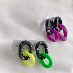 オトナきれいめダルメシアンピアス。　モノトーン×ネオンカラー。　イロが選べるタイプ 4枚目の画像