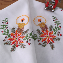 テーブル クロス ドイツ ドイツのヴィンテージ/白生地x可愛いコットンレースのテーブル